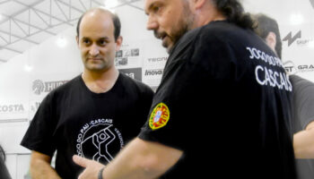 Ricardo Moura e Antonio Garcia em demosntração de Jogo do Pau Cascais